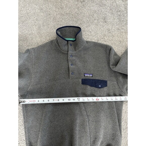 Patagonia Synchilla Snap-T Fleece Pullover Mens Small Dark Gray EUC - Picture 3 of 8